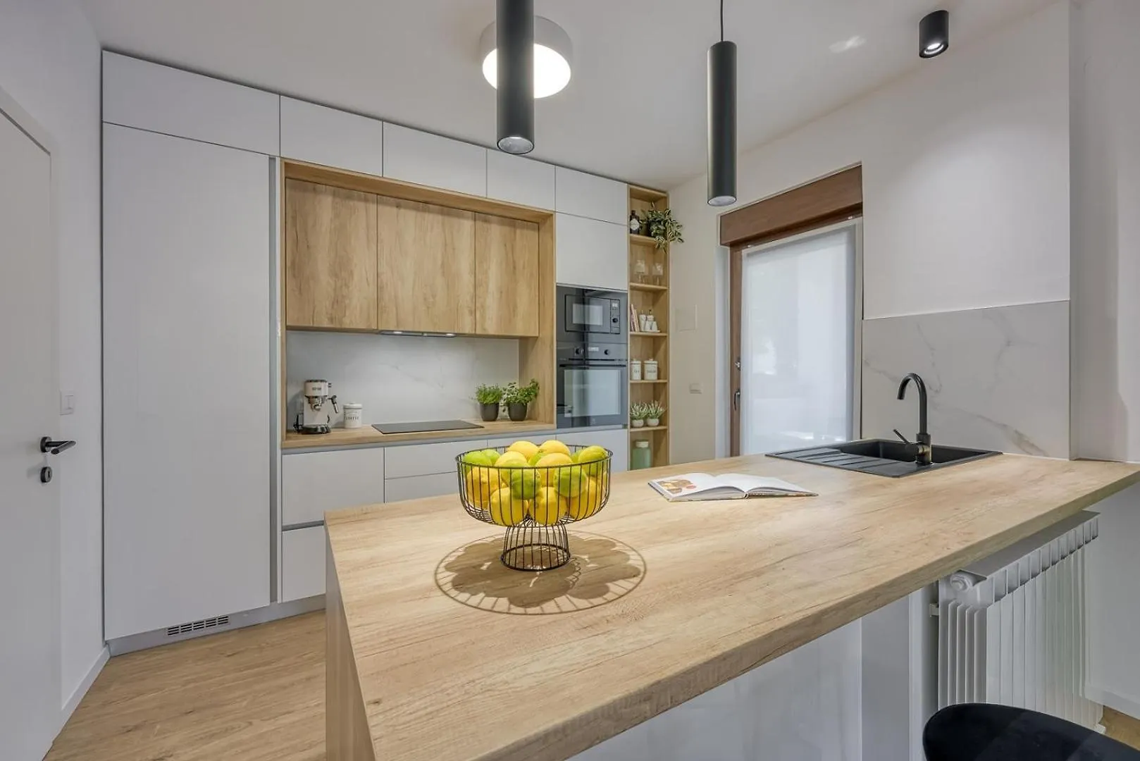 Holiday home Holiday House Tina Marcana