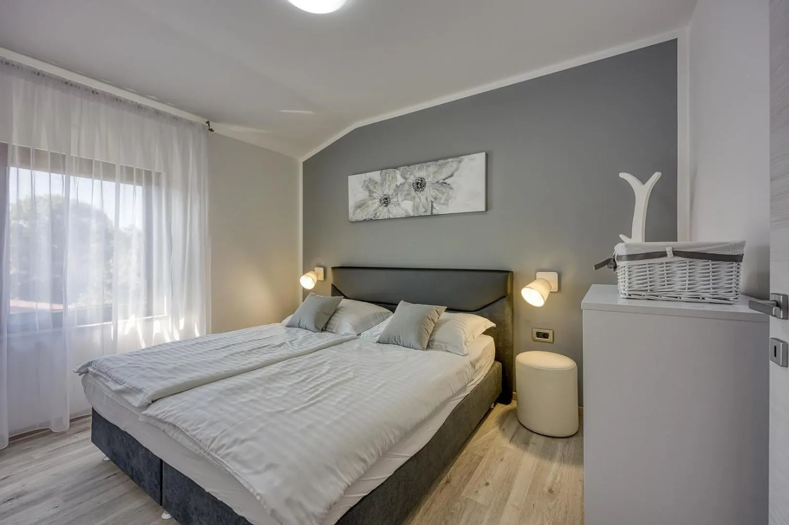 Holiday home Holiday House Tina Marcana