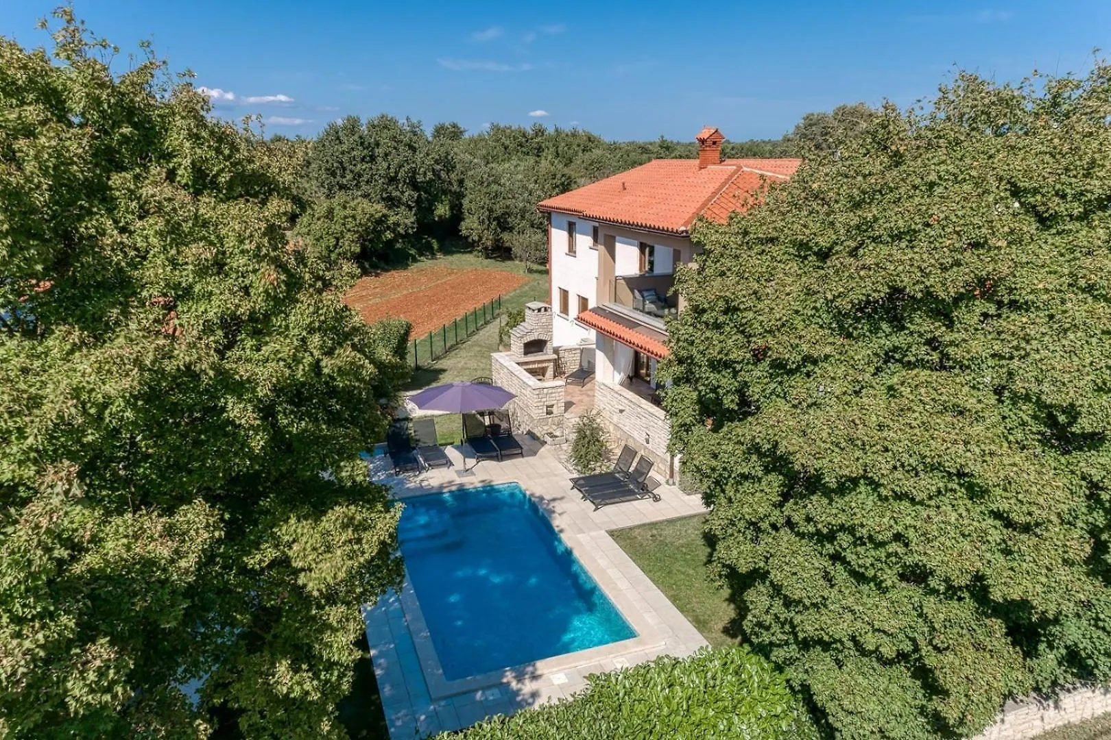Holiday home Holiday House Tina Marcana