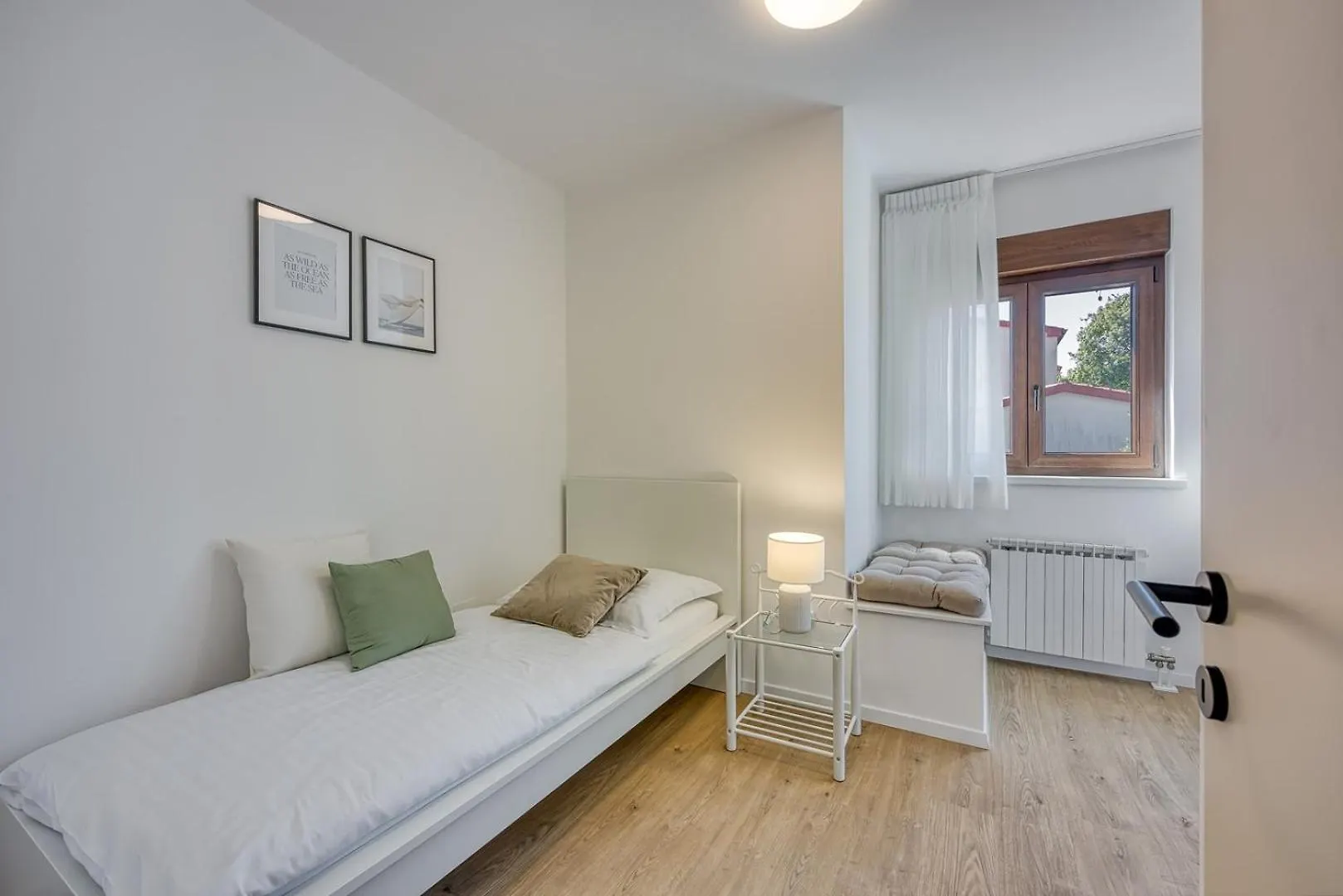 Holiday House Tina Marcana